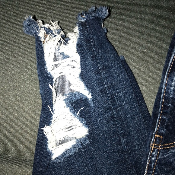 AE Distressed Super High Rise Jegging - Picture 2 of 7